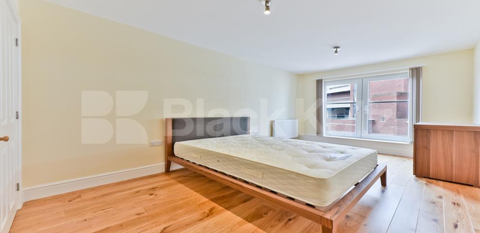 			LET, 2 Bedroom, 1 bath, 1 reception Apartment			 Metro Apartments Lewisham High Street , Lewisham 